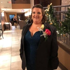 Meet your Posher, Allison